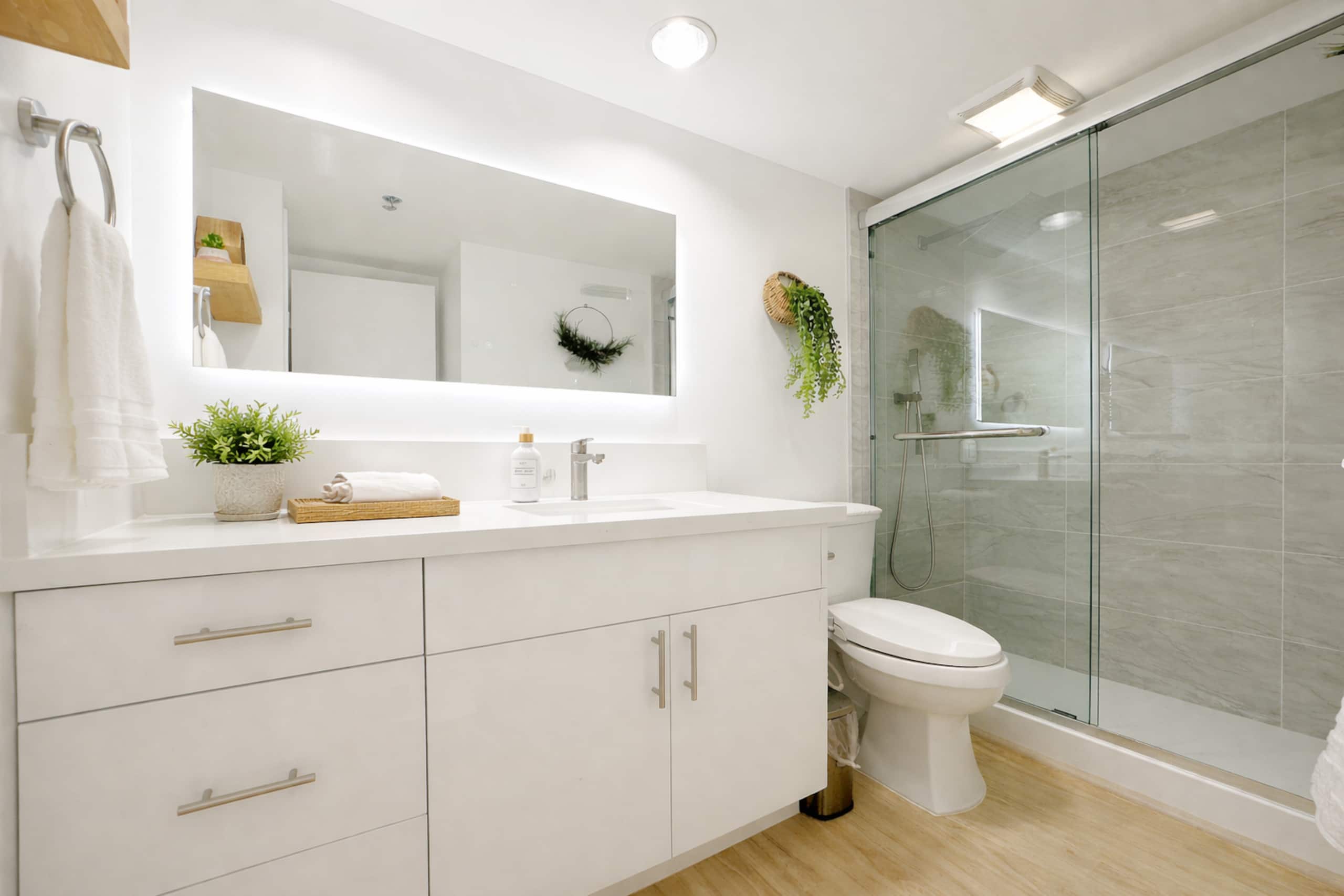 Condo in Honolulu · ★4.94 · 1 bedroom · 2 beds · 1 private bath - Image 22