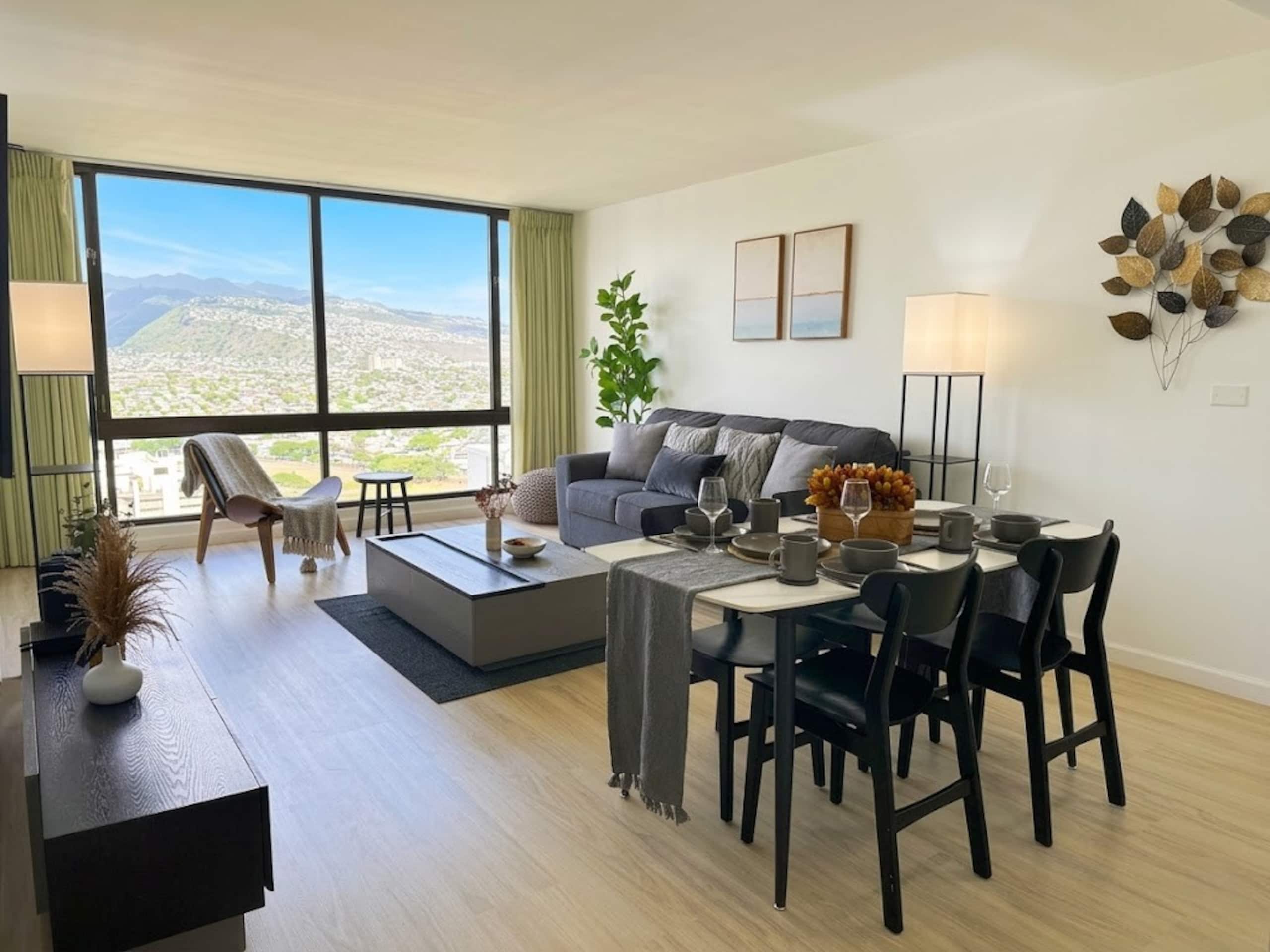 Condo in Honolulu · ★4.94 · 1 bedroom · 2 beds · 1 private bath - Image 1
