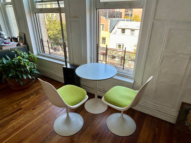 Stunning 3BR loft in Williamsburg!!! gallery image 2