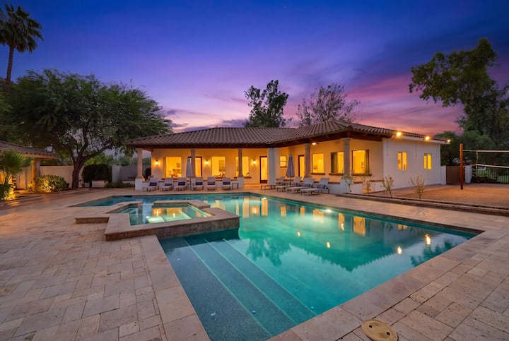 Luxury Golf Estate | Speakeasy, Pool, Pickleball