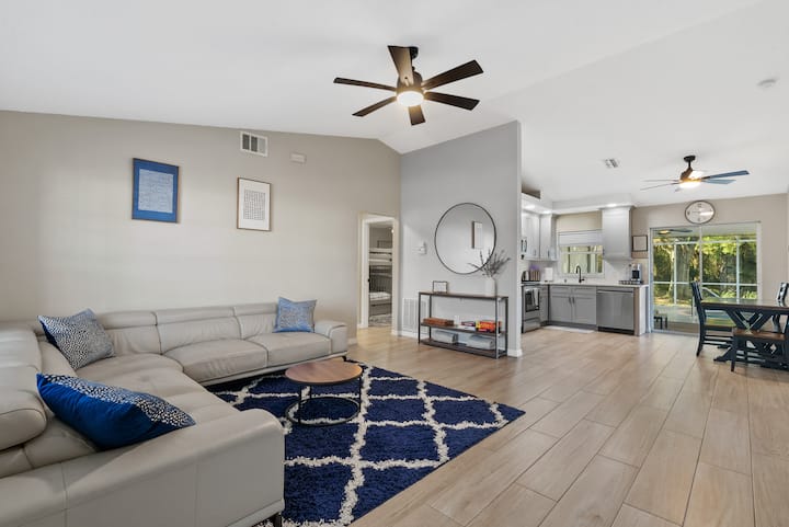 Relaxing North Port Home | Private Heated Pool - North Port, FL