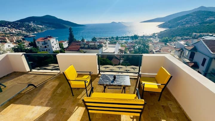 Old Town Villa With Stunning Views Over Kalkan Bay - Kalkan