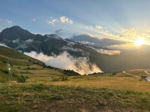 Chalet for 4 - Stunning mountain views