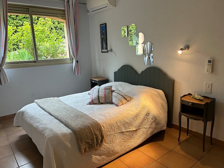 საძინებელი 4