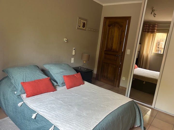 საძინებელი 3