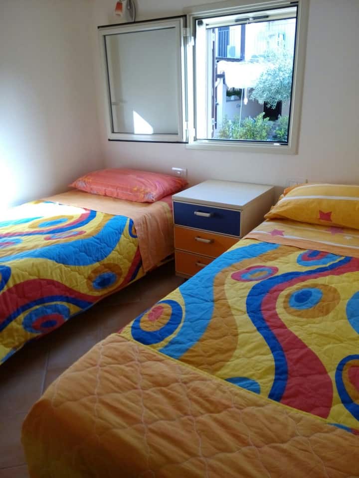 Dhomë gjumi 2