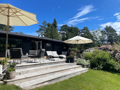 Hot tub | Sauna | Sunny south-facing location