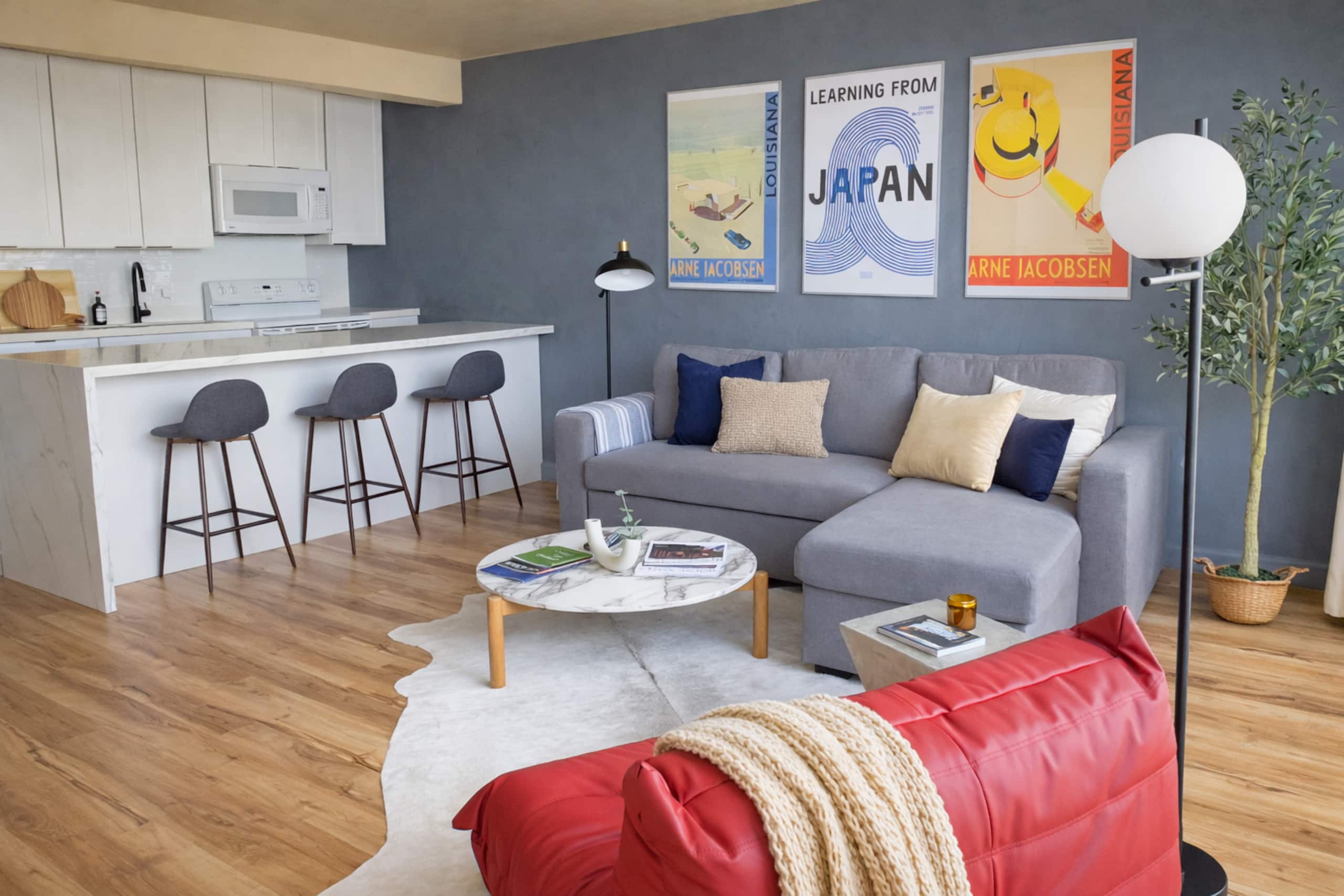Condo in Honolulu · ★4.82 · 1 bedroom · 2 beds · 1 private bath - Image 9