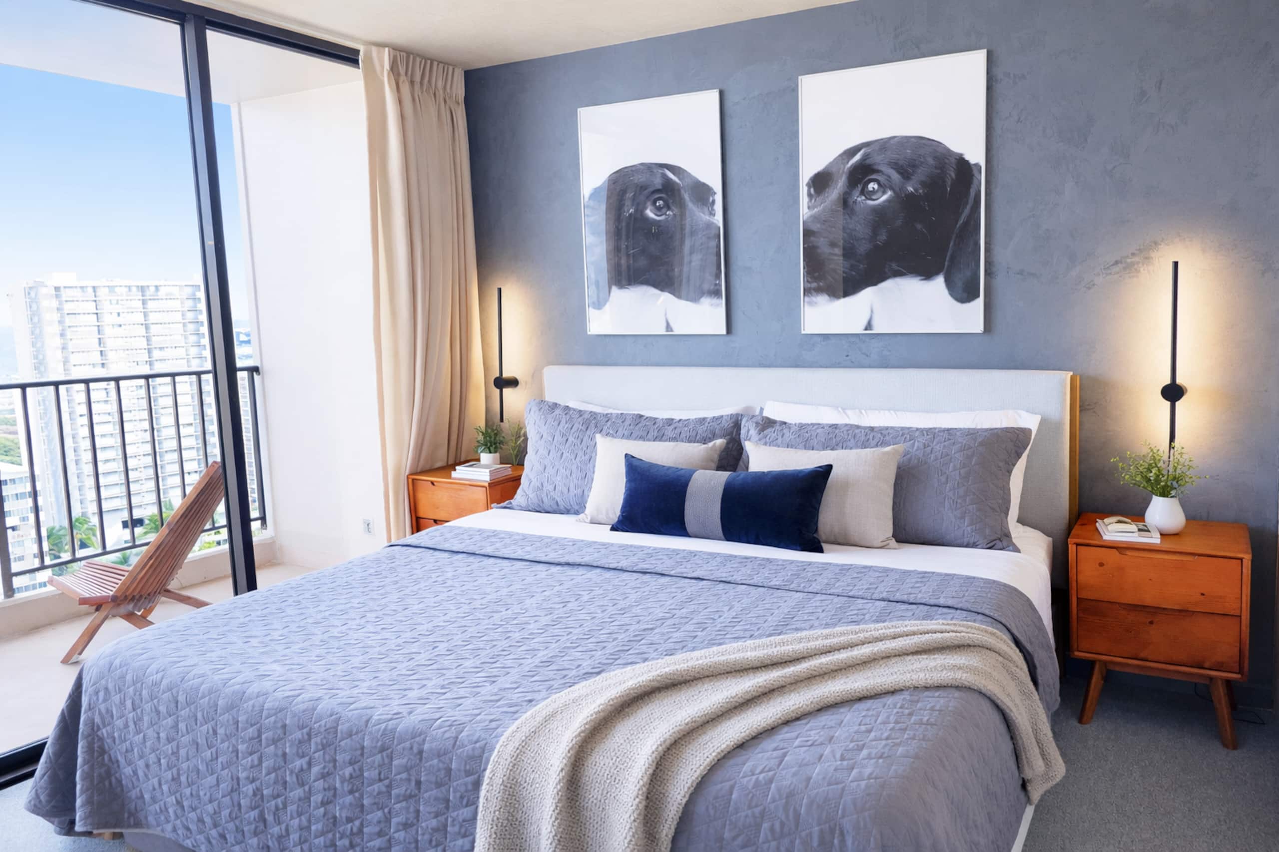 Condo in Honolulu · ★4.82 · 1 bedroom · 2 beds · 1 private bath - Image 2