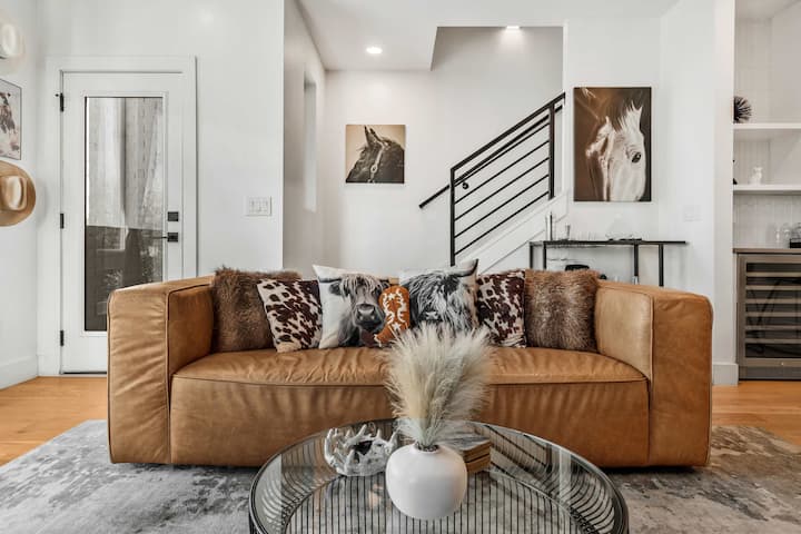 Nashville Haven  Luxury Skyline Views