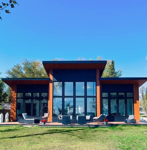 Lakefront Cabin