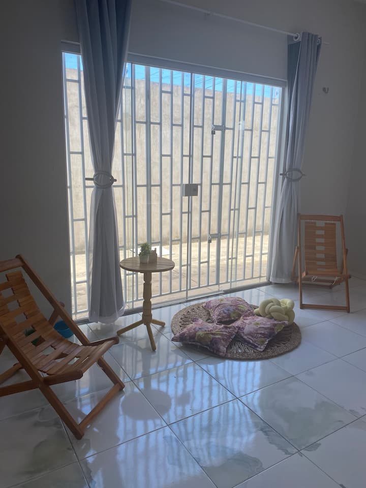 Casa Aconchegante Com Garagem E Ar Condicionado. - Parnaíba