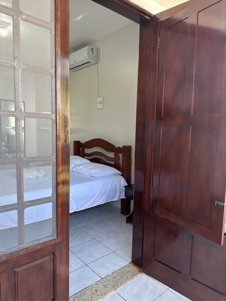 غرفة النوم 1