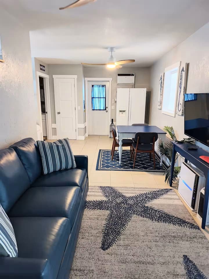 So Coastal! Ev/pet Friendly-free Early Check In! - Fort Myers Beach, FL