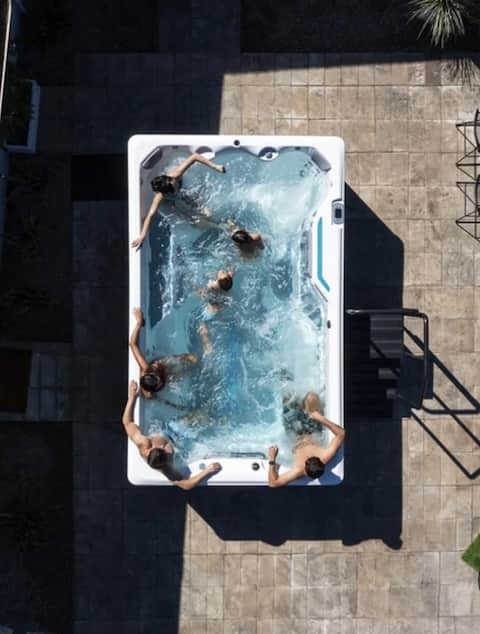 Cumberland Belle Lakehouse 9bedroom,20bed,7bath