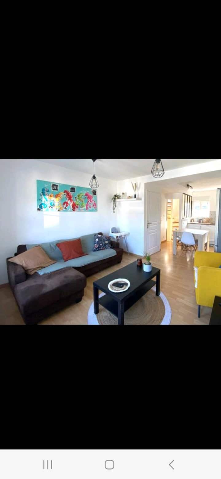 Charmant Duplex En Centre Ville - Granville