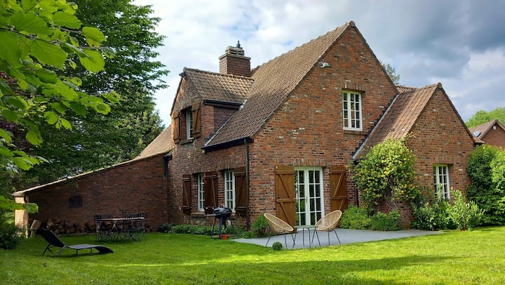 Les Trois Prés - Green Rustic Villa
