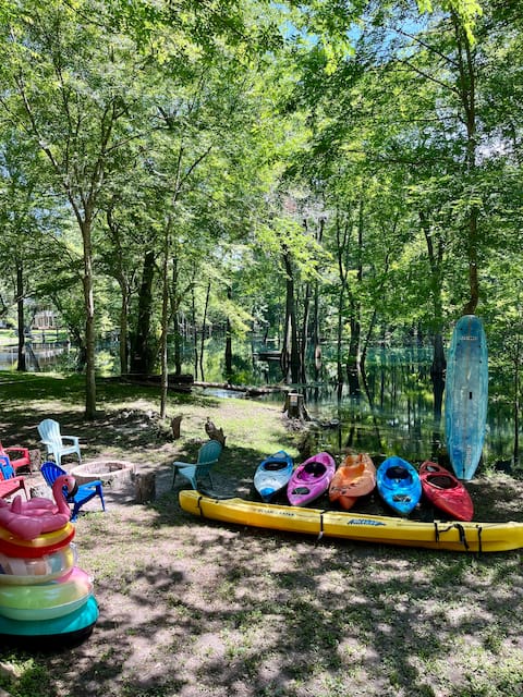 Riverfront Retreat w LAZY RIVER
