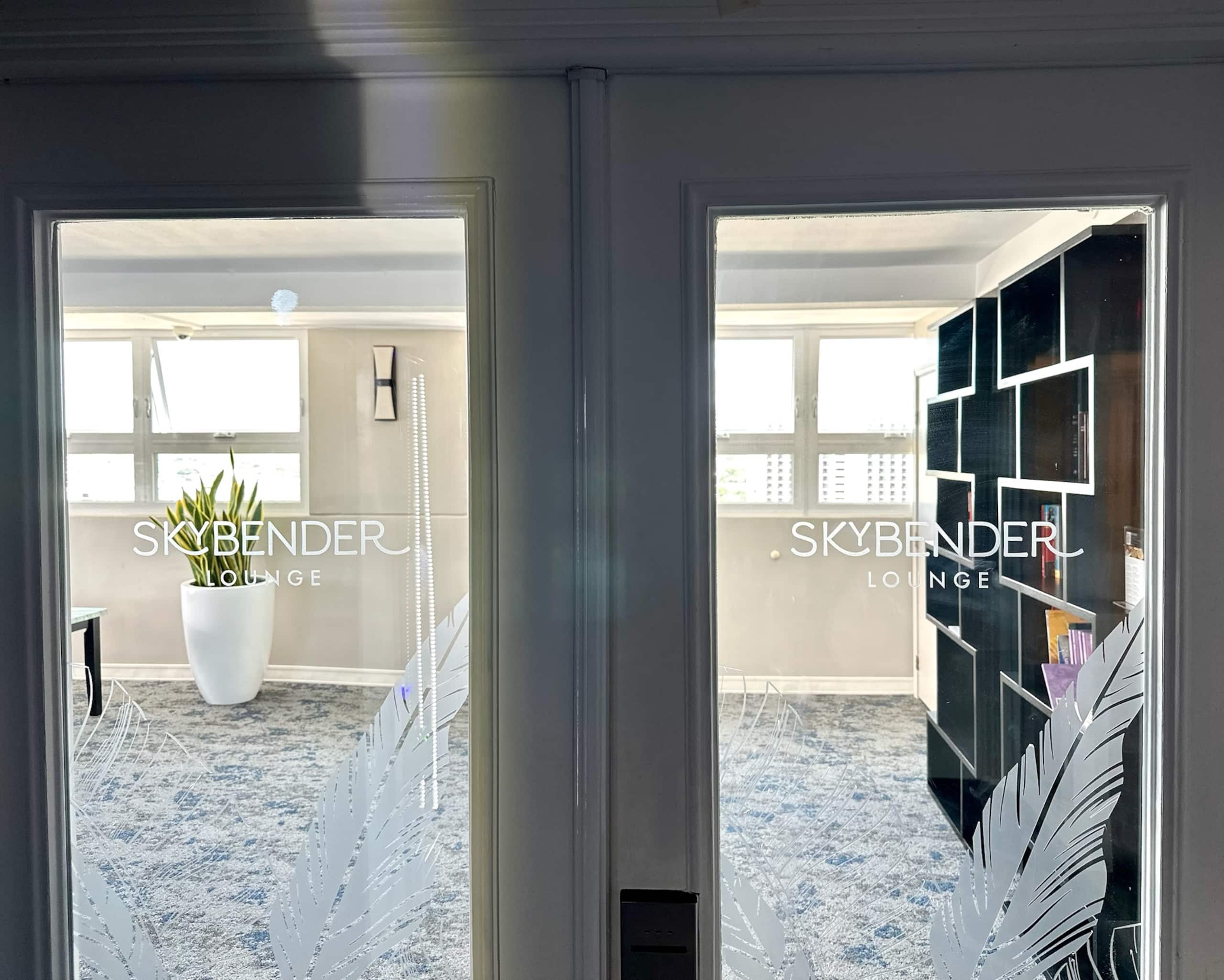 Condo in Honolulu · ★4.81 · Studio · 2 beds · 1 private bath - Image 49