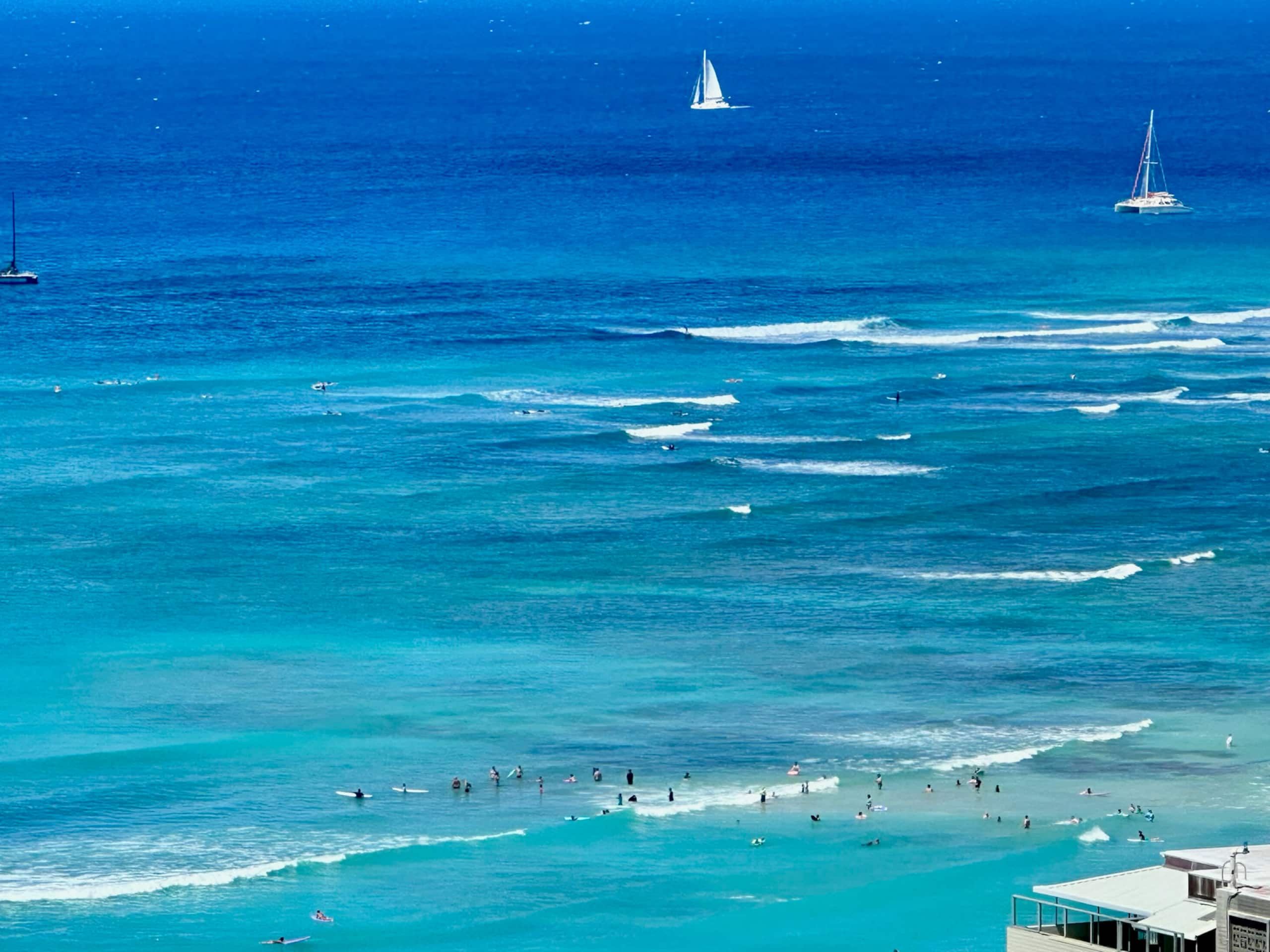 Condo in Honolulu · ★4.81 · Studio · 2 beds · 1 private bath - Image 7
