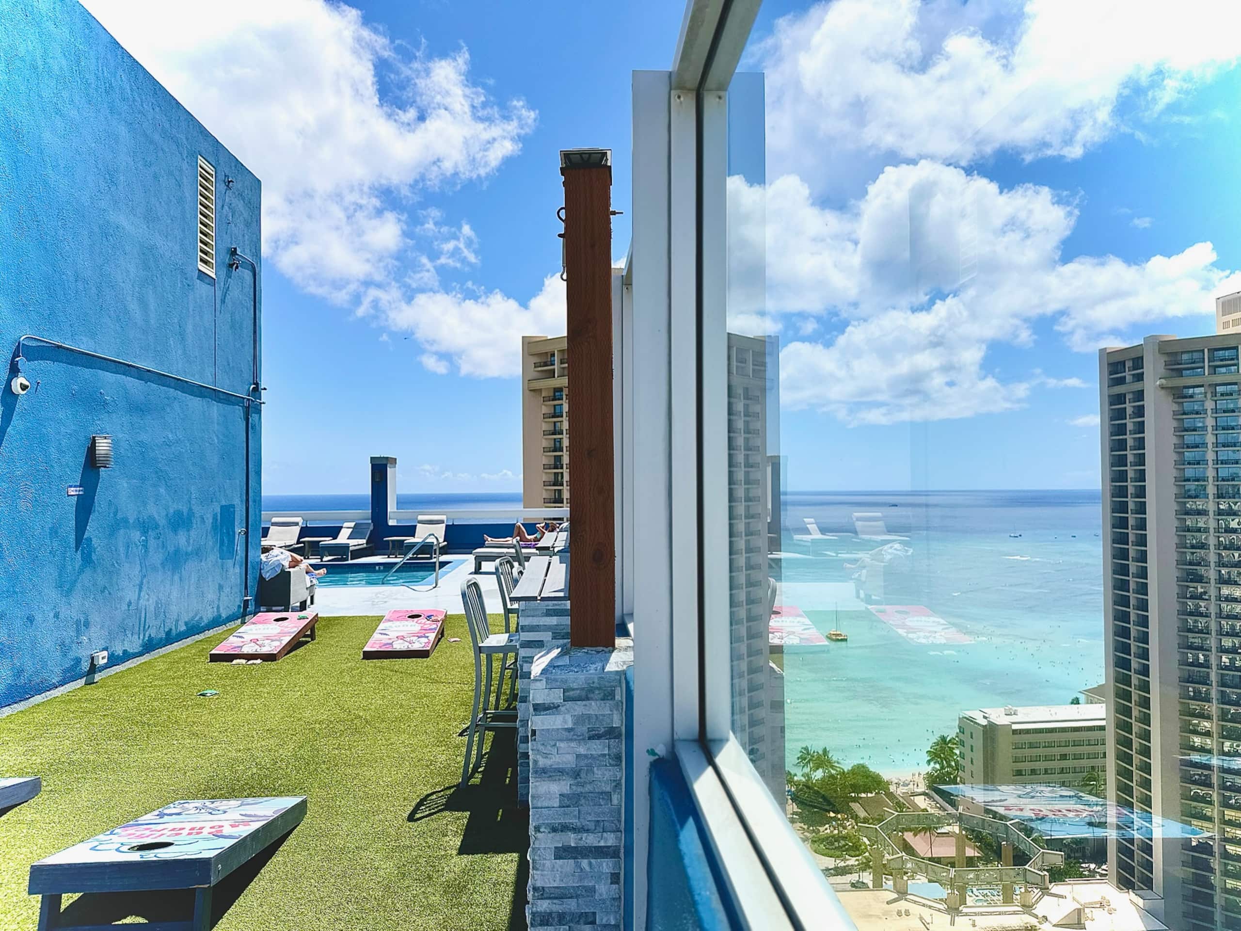 Condo in Honolulu · ★4.81 · Studio · 2 beds · 1 private bath - Image 47