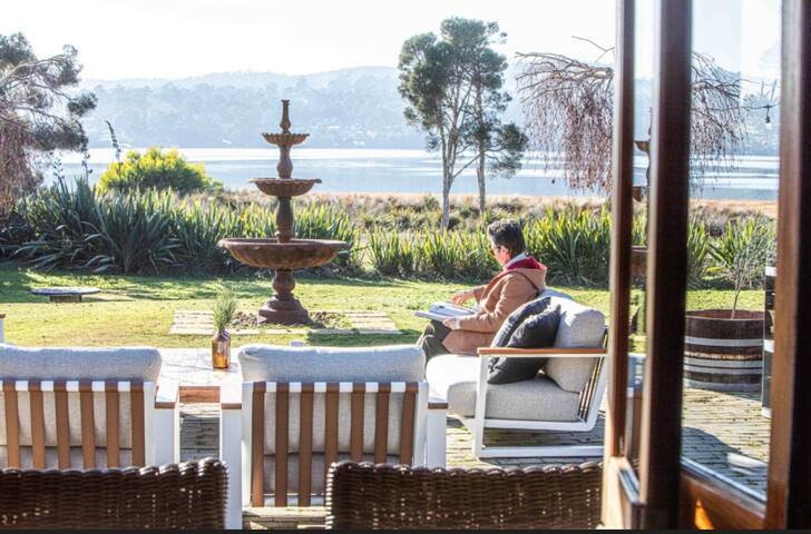 Rivers Edge Homestead. Absolute Waterfront Luxury gallery image 2