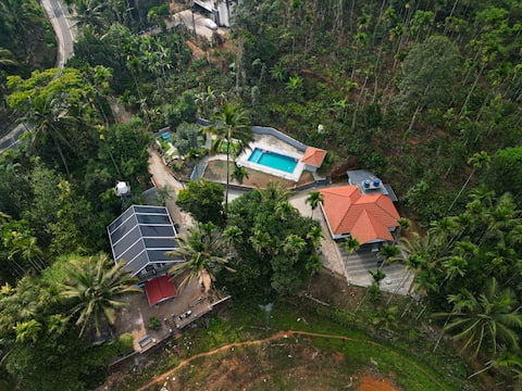 Private Lakeview property with Pool-Airfreshvillas