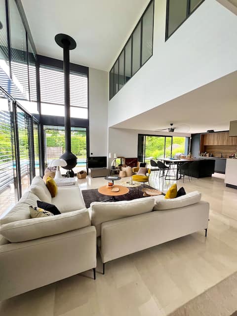 Beautiful contemporary villa