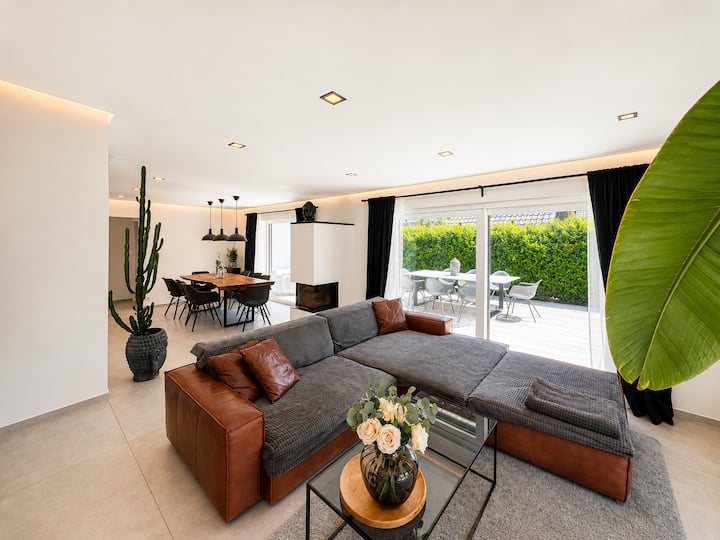 Stylish Loft • Pool • Sauna • Parking Space - Nordheim am Main