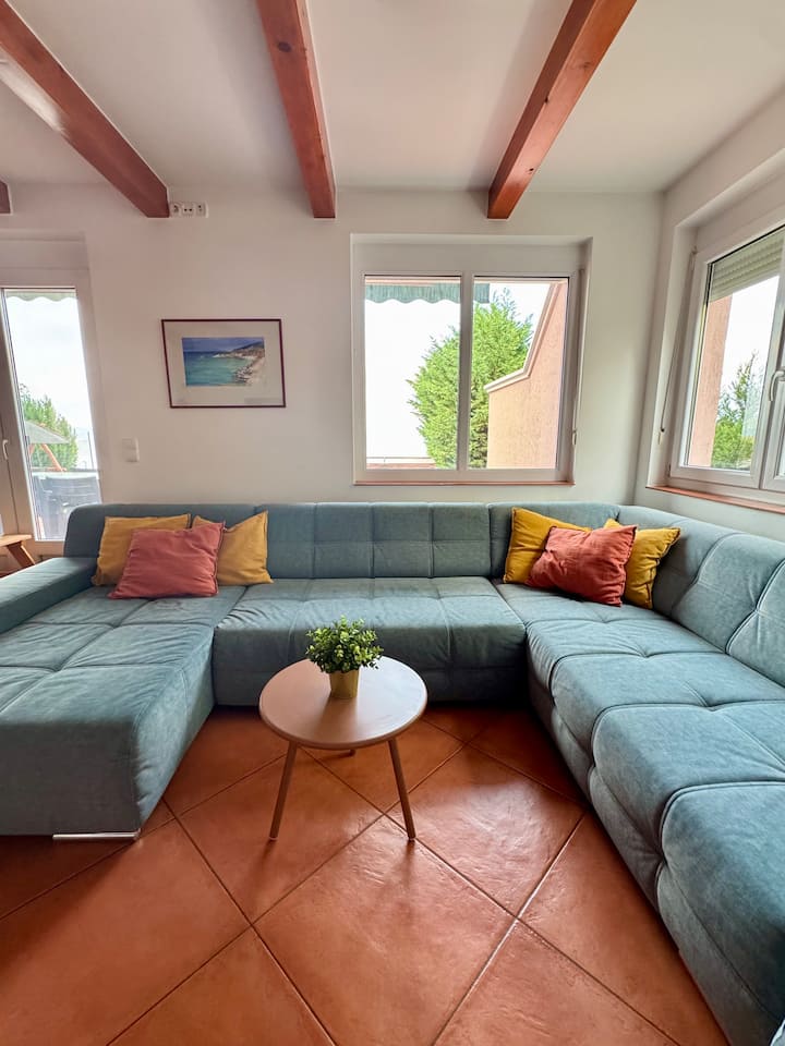 Zöldpart Villa |Waterfront, Private Beach, Jacuzzi - Lake Balaton