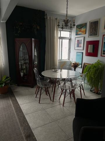 Apartamento em Ipanema próximo da praia com vaga gallery image 3