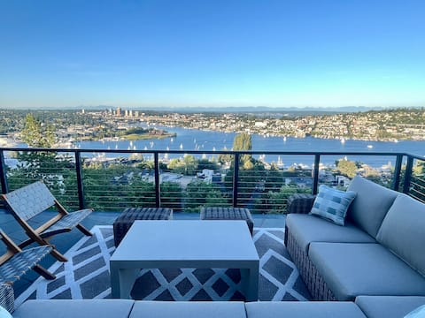 180 Degree Views | Movie Room | EV | Downtown 1 mi