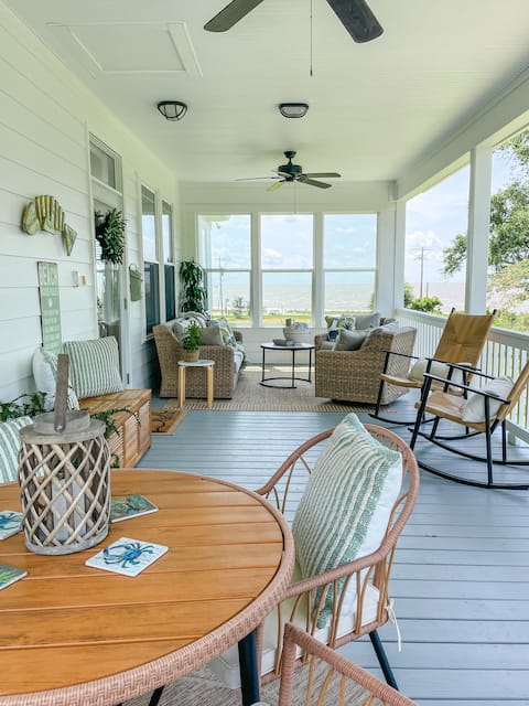 Beachfront Escape/Golf Cart /Hot Tub/Fire Pit