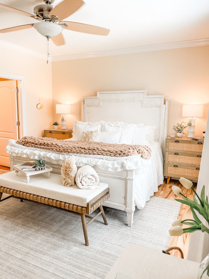Luxurious bedding and a fabulous night's sleep await you at Magnolia Beach! 
