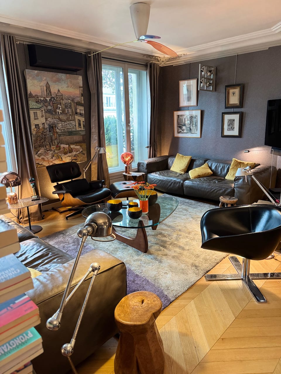 A top-floor penthouse in the Haut Marais, Paris, Île-de-France, France, photo 4 of 10