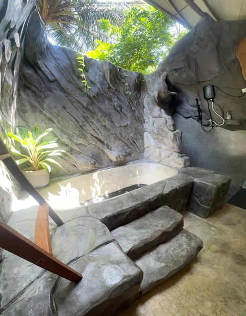 Ama Eco Lodge