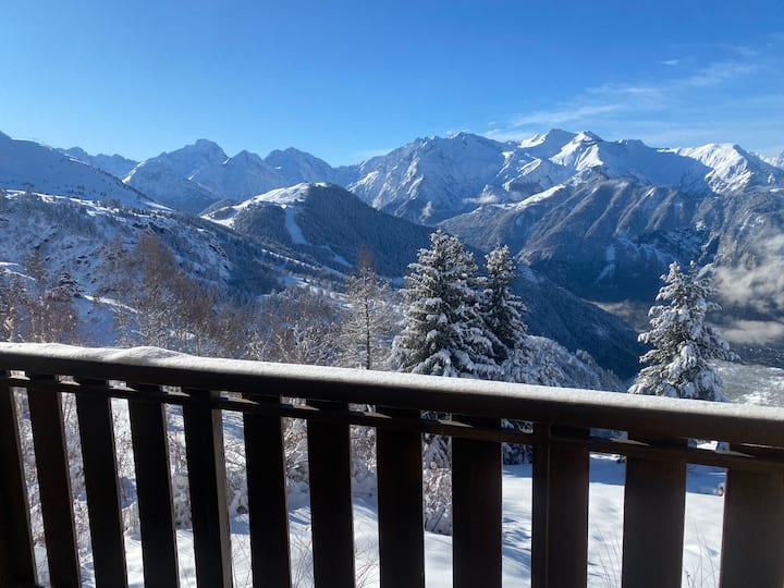 Bel Appartement Avec Panorama Unique - Le Bourg-d'Oisans