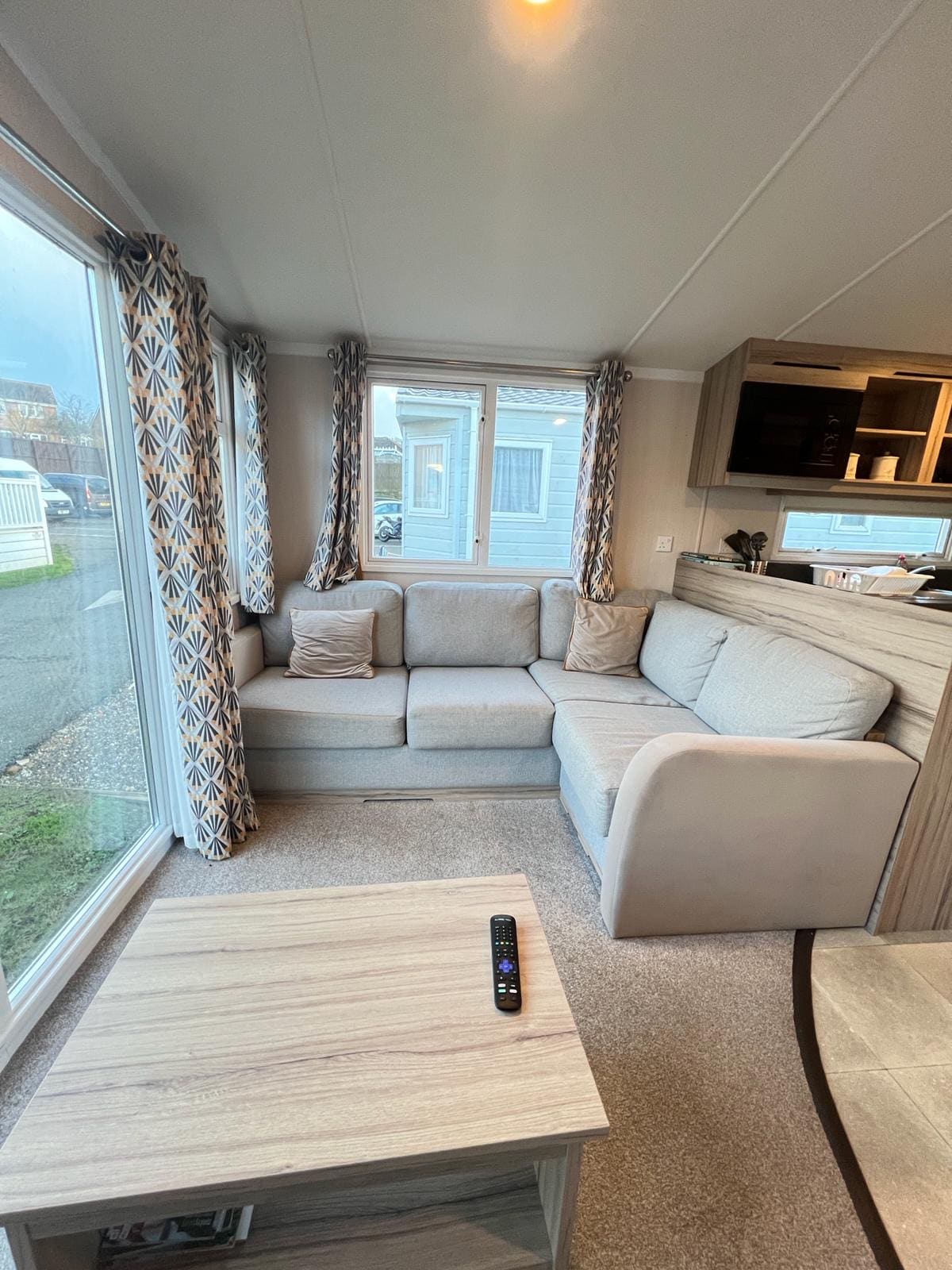 Leistungsstarkes Airbnb: Static Caravan Sleeps 6 in stunning condition in Sandown