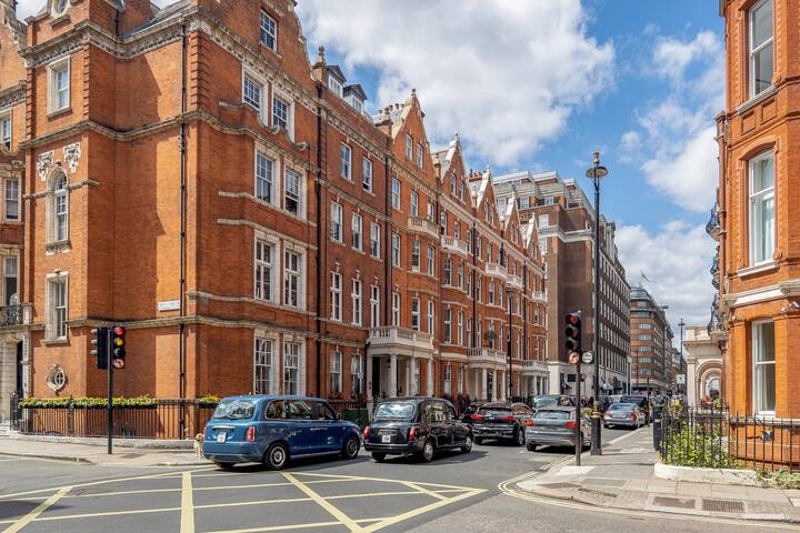 The May Fair King gallery image 5