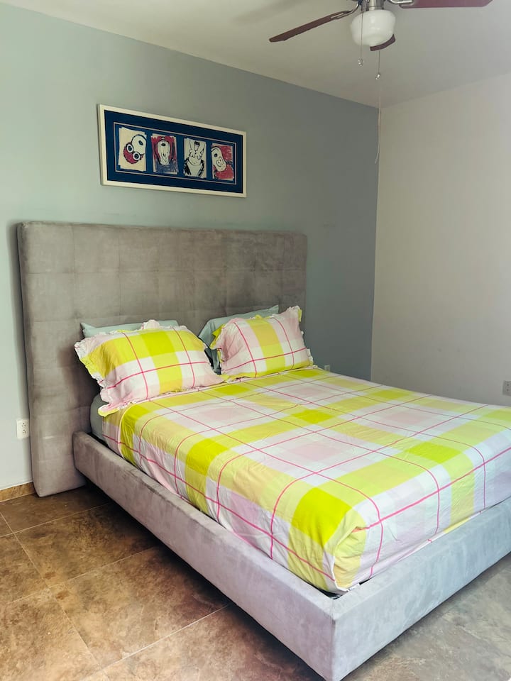 საძინებელი 1