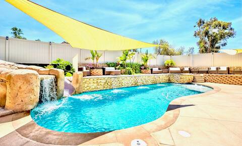 BEST<3 Oasis Pool/Arcade/Spa/Sauna/Grill/Sleeps 30