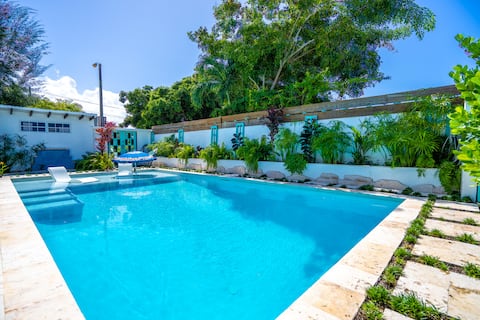 Villa Coral | Family Oasis/Prvt Pool/HT in Dorado!