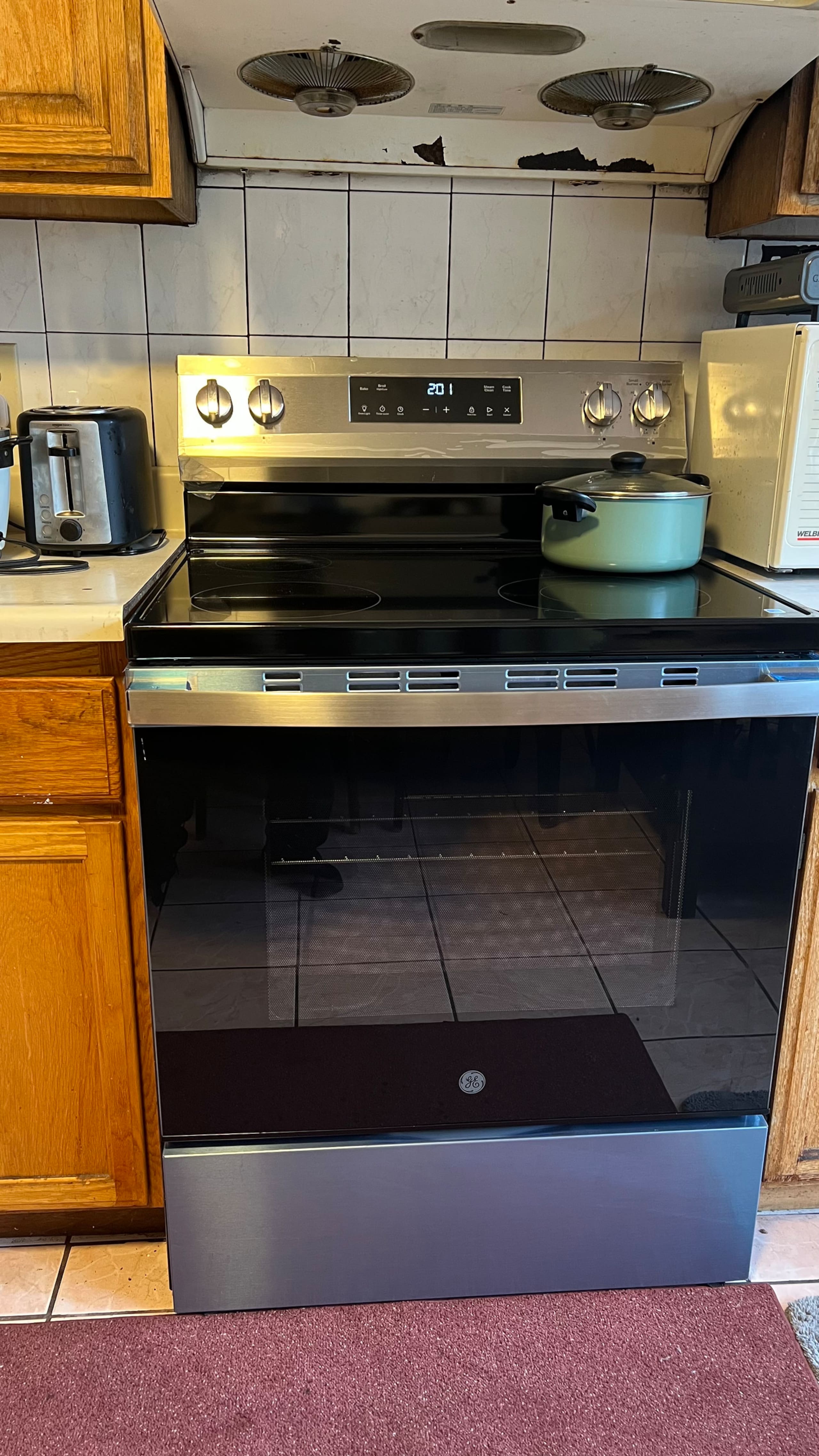 Home in San Francisco · ★4.83 · 2 bedrooms · 3 beds · 1 bath - Image 7