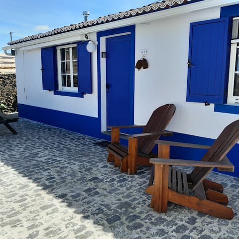 Cacas Felizes Villas - House of Badalo