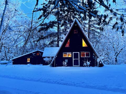 The Woodmoor Cabin • Log A-Frame & Bunkhouse