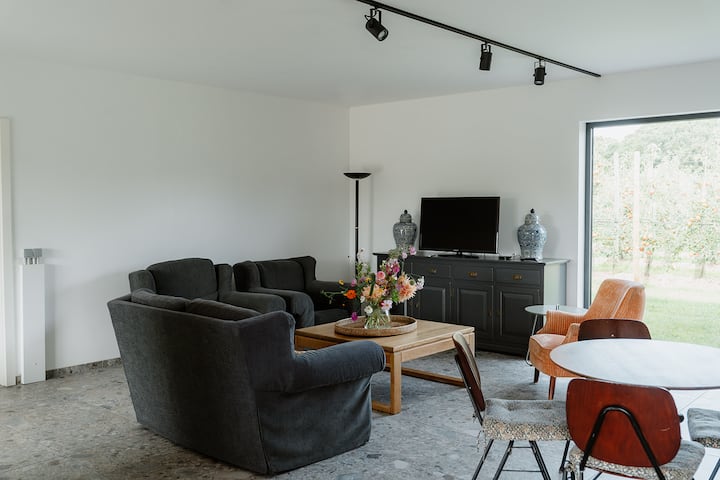 Vakantiewoning Midden In Een Appelboomgaard! - Turnhout
