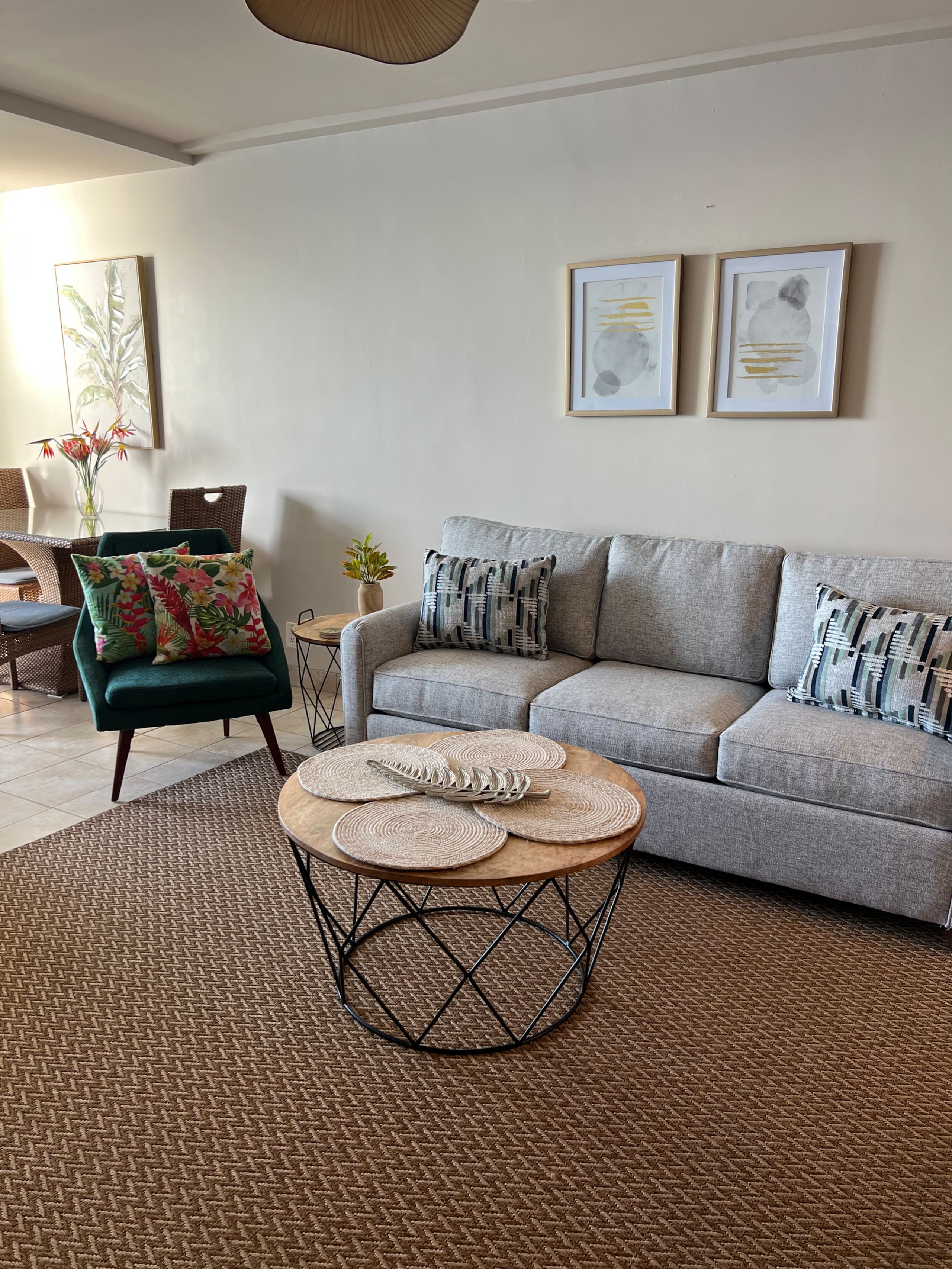 Condo in Lahaina · ★4.73 · Studio · 2 beds · 1 private bath - Image 9