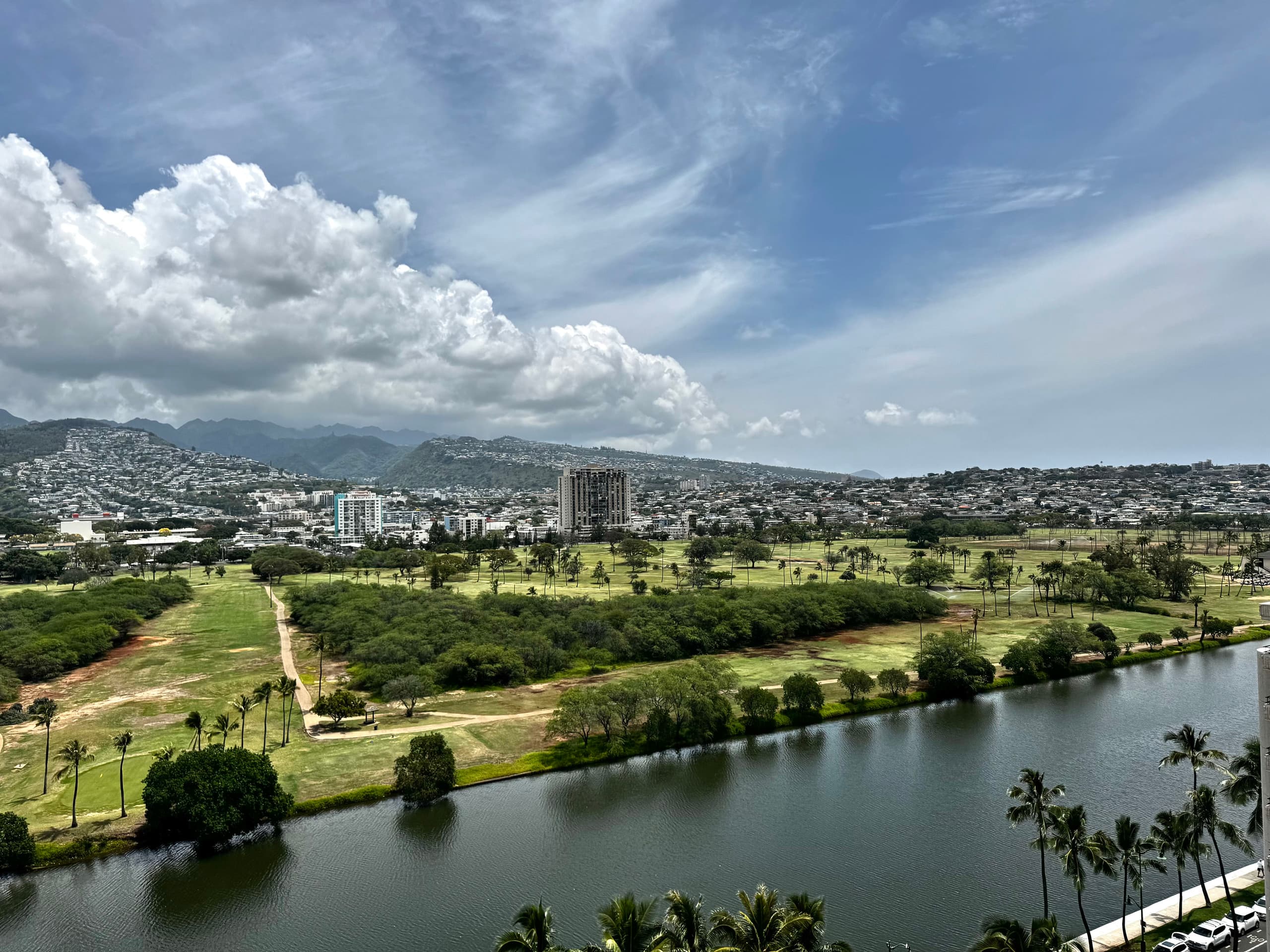 Condo in Honolulu · ★4.85 · 1 bedroom · 2 beds · 1 private bath - Image 52