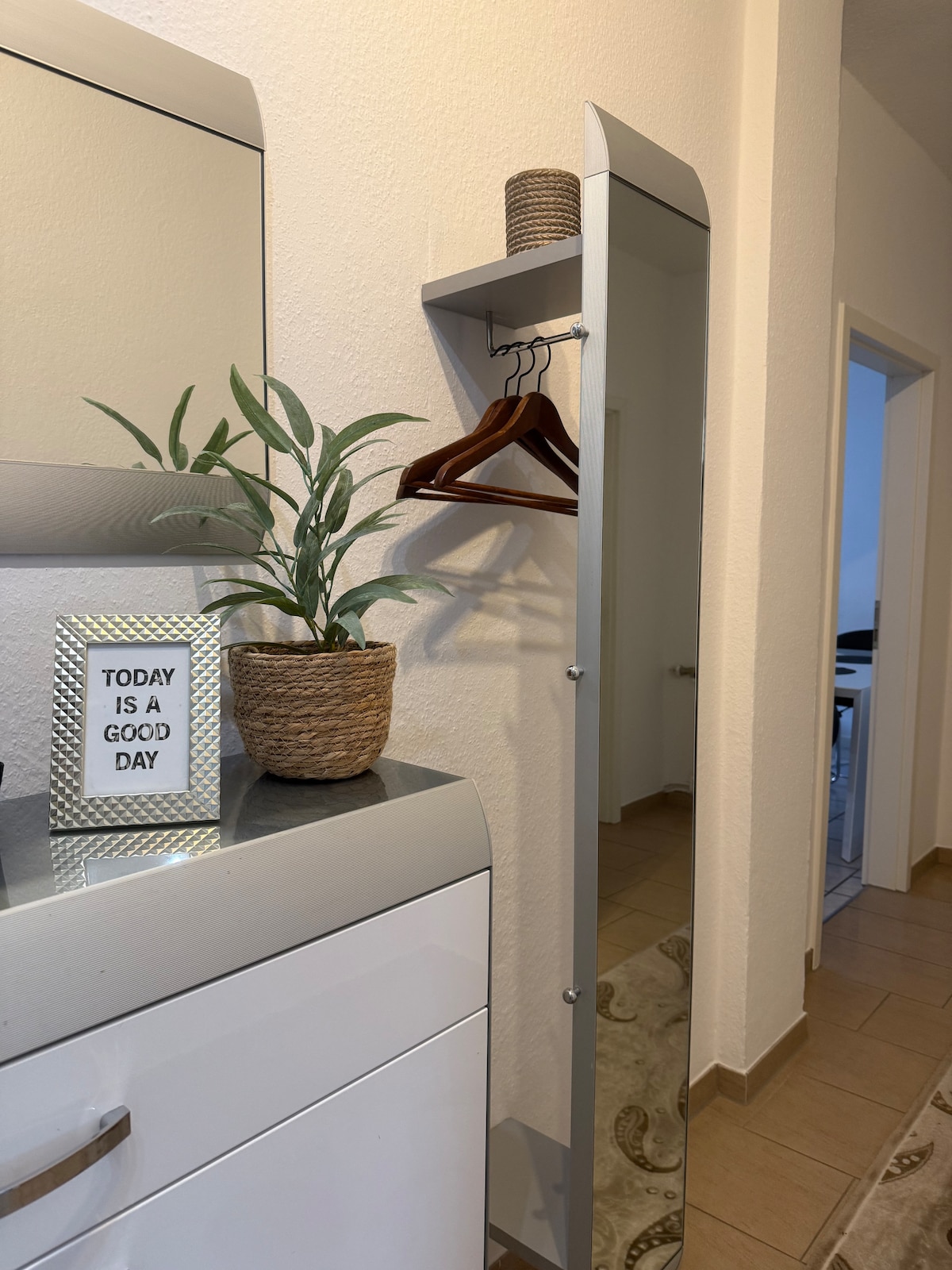 Top performing Airbnb: Rüttenscheid | Trade Fair | Clean | Central | Large in Rüttenscheid