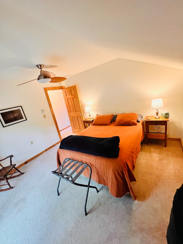 Dhomë gjumi me krevat dopio "queen"